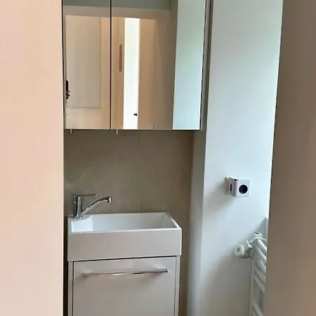 Neben Der Stadthalle * Graz